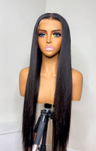 Load image into Gallery viewer, (Hd lace frontal wig) 28 inch