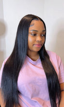 Load image into Gallery viewer, Lace frontal wig 26 inch