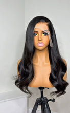 Load image into Gallery viewer, “Janice” (13x4 lace frontal wig)